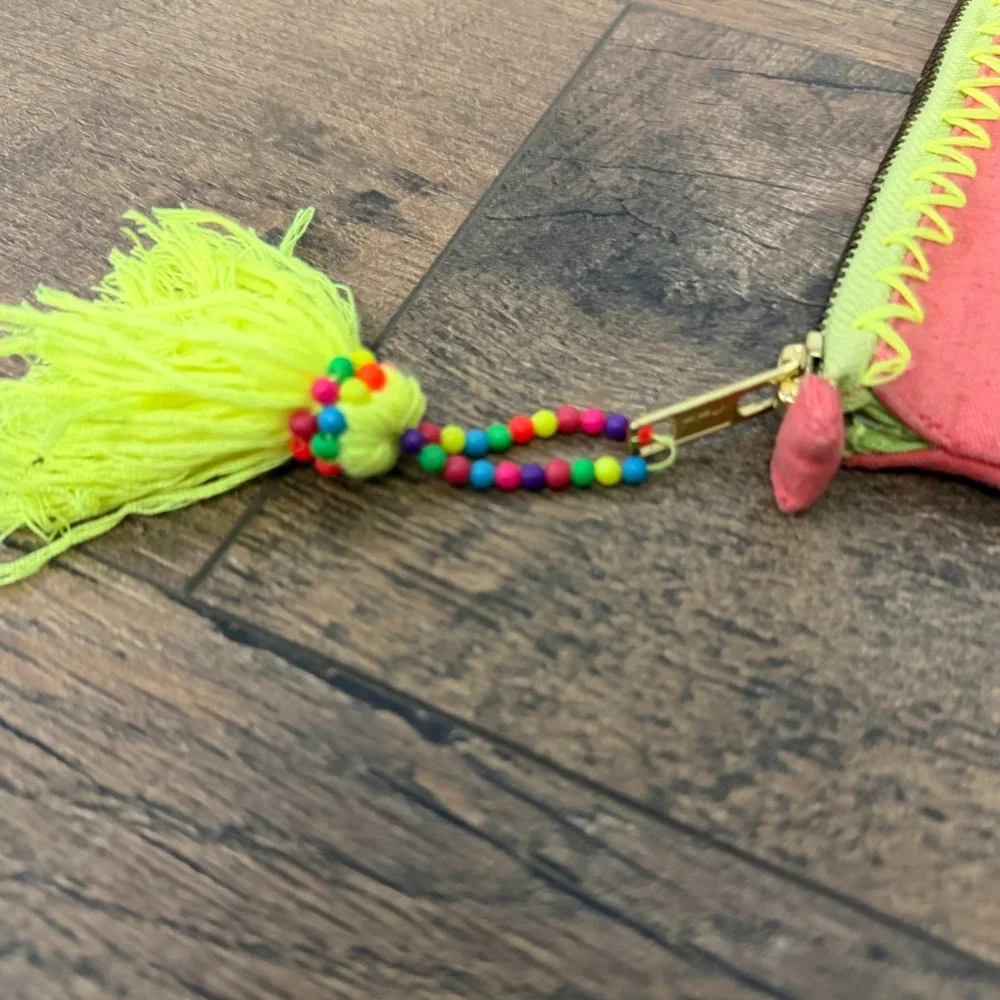 Loom Mool Embroidered Fish Tassel Pouch Womens Small‎ Pink